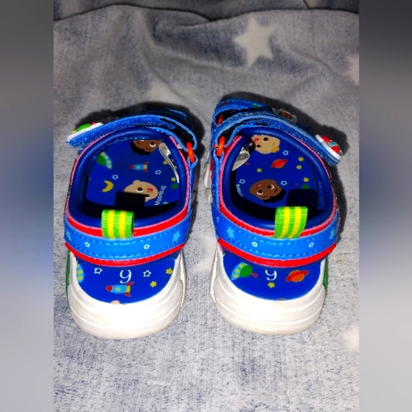 Toddler Sandals - Picture 4 of 4